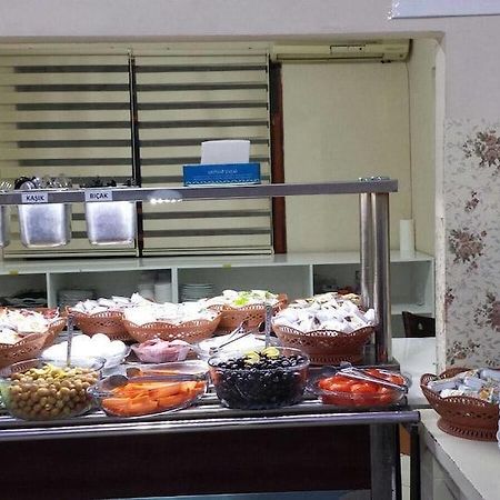 Yakamoz Pansiyon Antalya Buitenkant foto